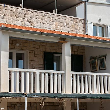Family Apartments Brach 볼 외부 사진