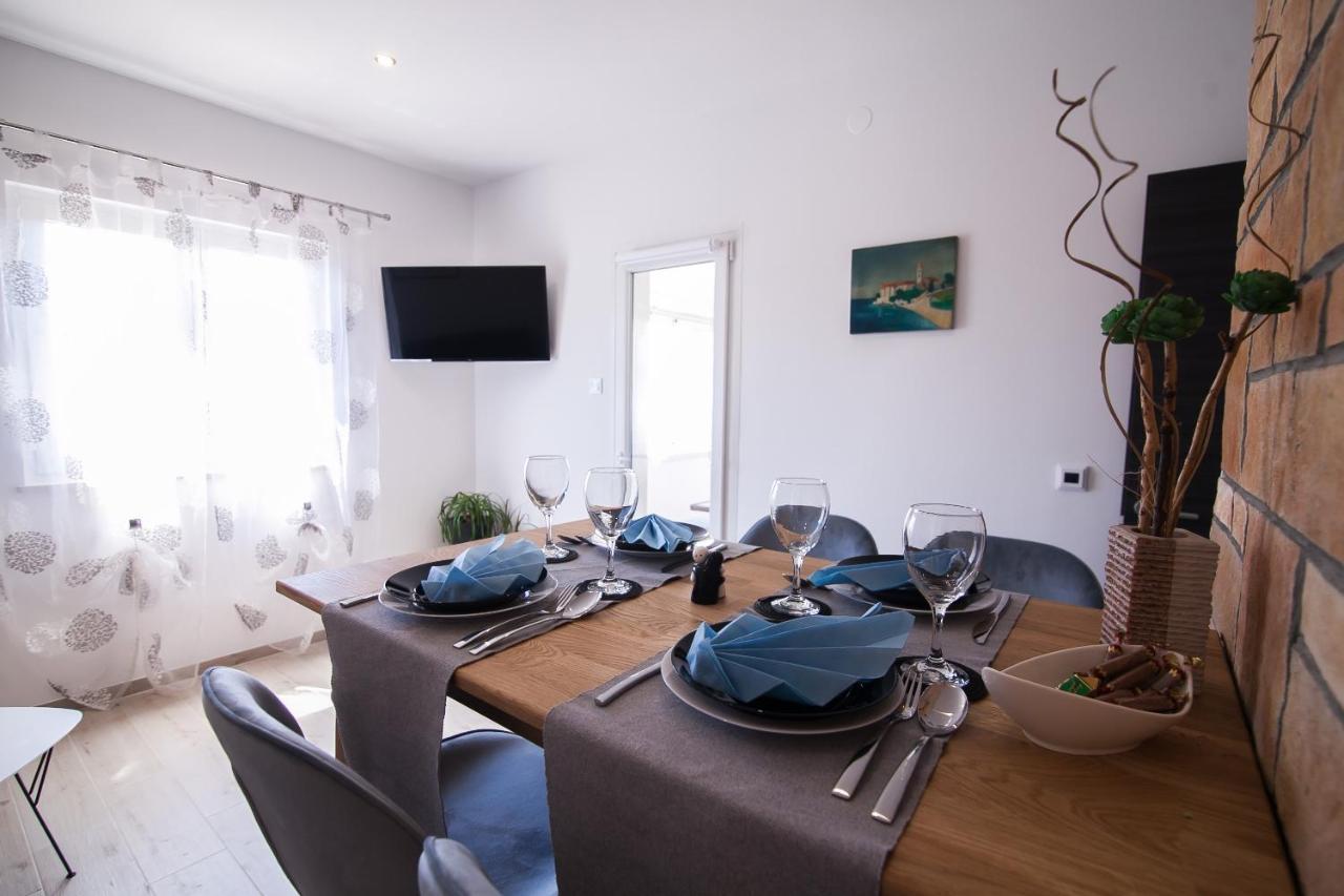 Family Apartments Brach 볼 외부 사진