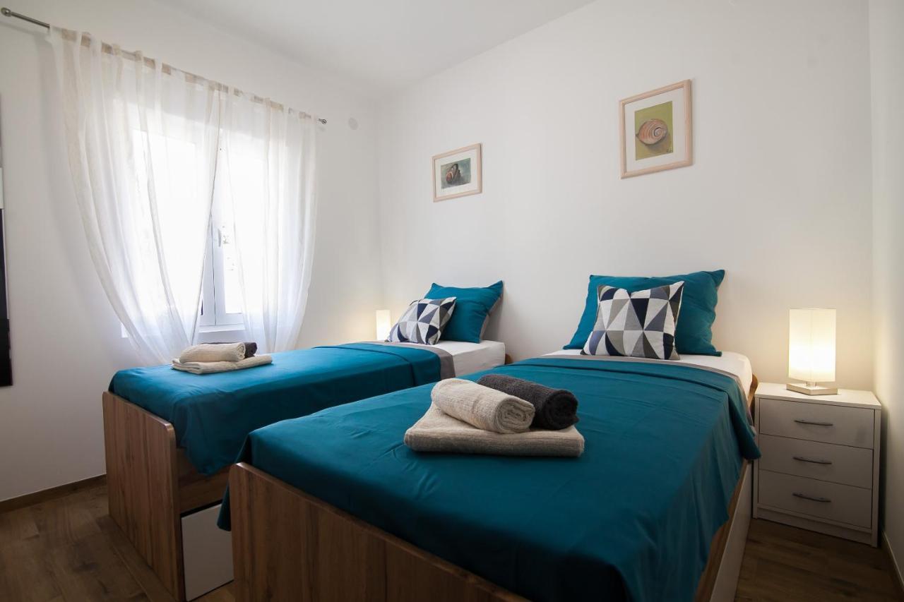 Family Apartments Brach 볼 외부 사진