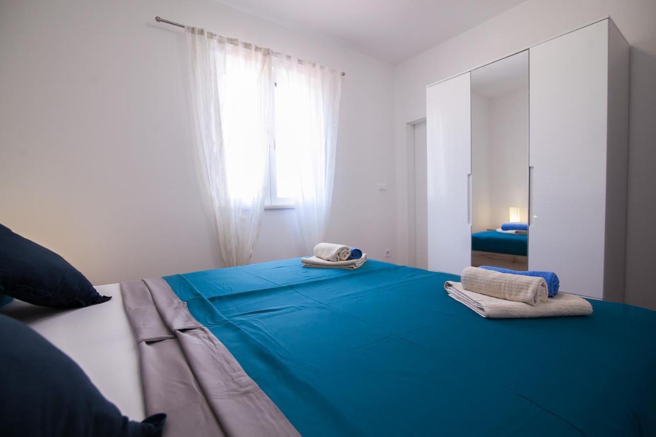 Family Apartments Brach 볼 외부 사진
