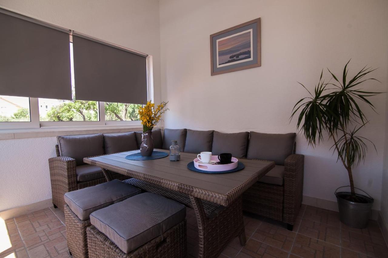 Family Apartments Brach 볼 외부 사진