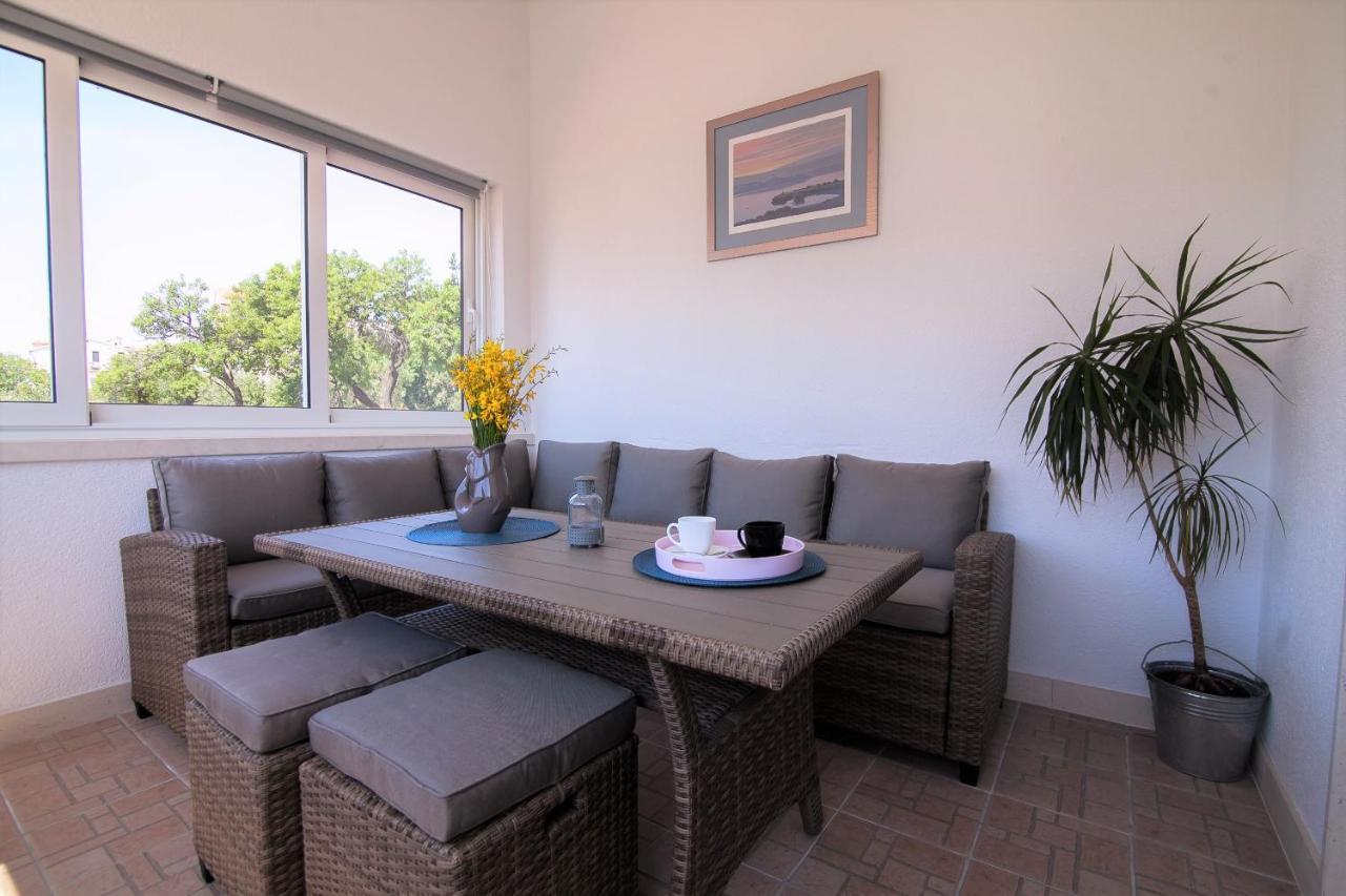 Family Apartments Brach 볼 외부 사진