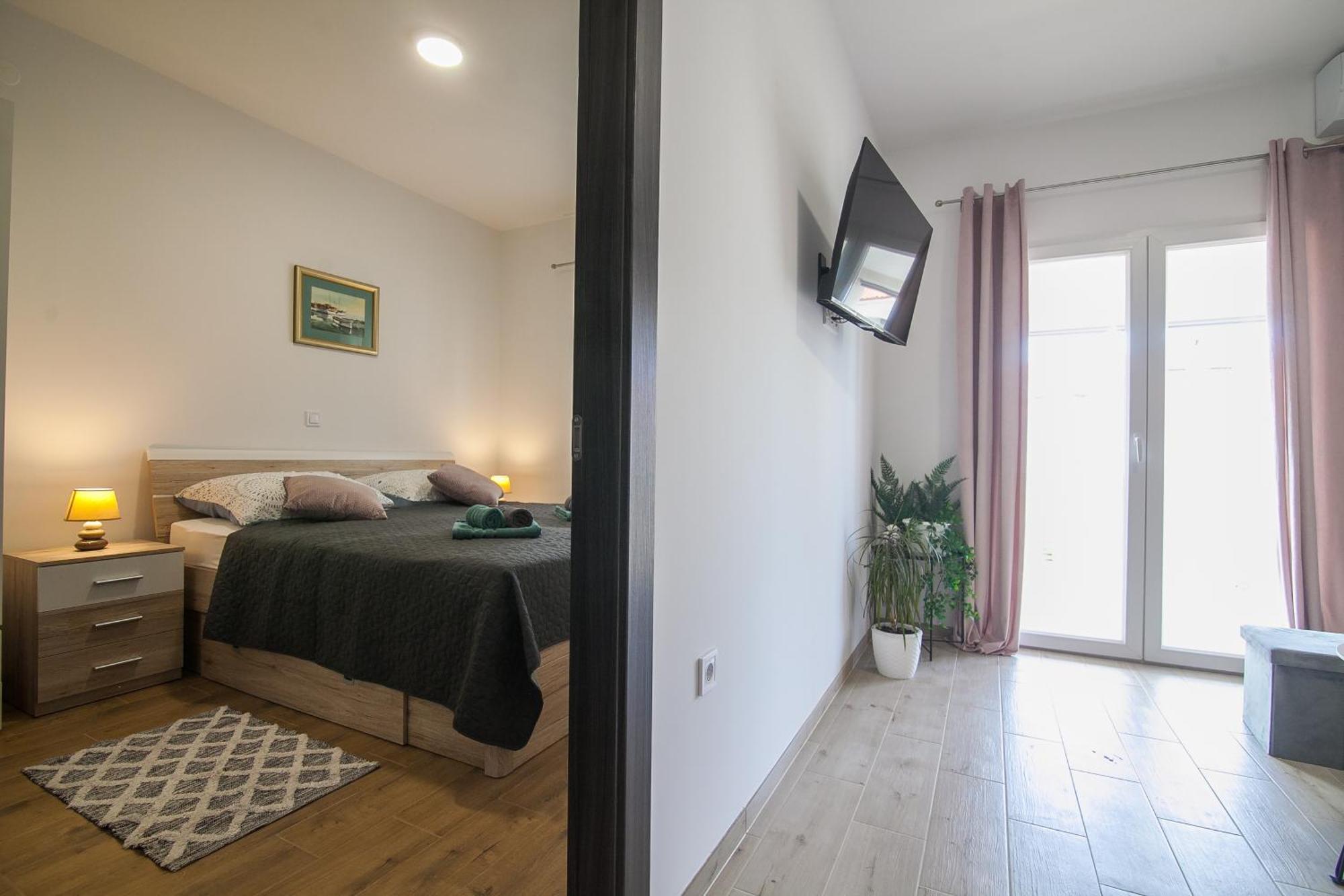 Family Apartments Brach 볼 외부 사진